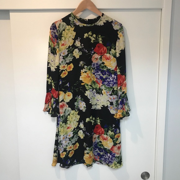 Ellen Tracy Dresses & Skirts - SALE! ELLEN TRACY Linda Allerd, Floral SILK Dress